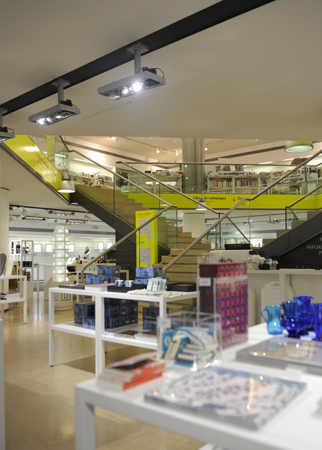 NAHBstudio architecture - nicolas adam studio | La Boutique du Musée du Louvre